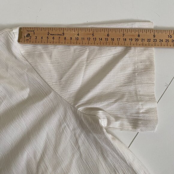 Natural Resources Women's White Short Sleeve Blouse Size Med 859736 Made in USA - Picture 9 of 11